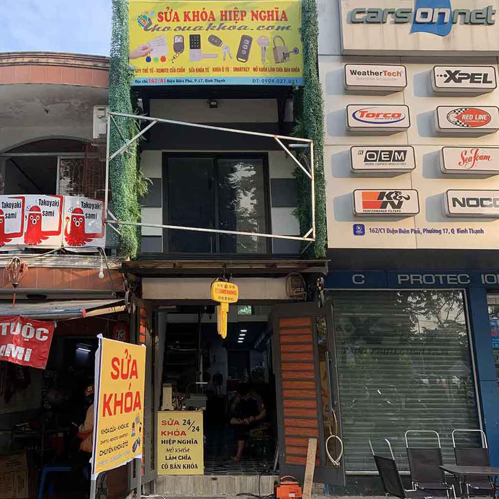 Cửa hàng Sửa Khóa Sài Gòn ở 298 Tôn Thất Thuyết, sửa khóa giá rẻ nhất và uy tín